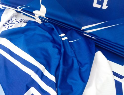 Nadruk na odzieży sportowej – jak wybrać odpowiednią metodę znakowania?